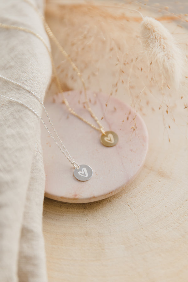 Gravurkette „Herz“ – Dein Symbol für Liebe & Selbstfürsorge