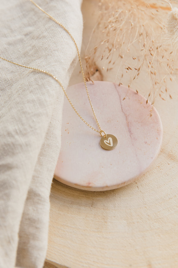 Gravurkette „Herz“ – Dein Symbol für Liebe & Selbstfürsorge
