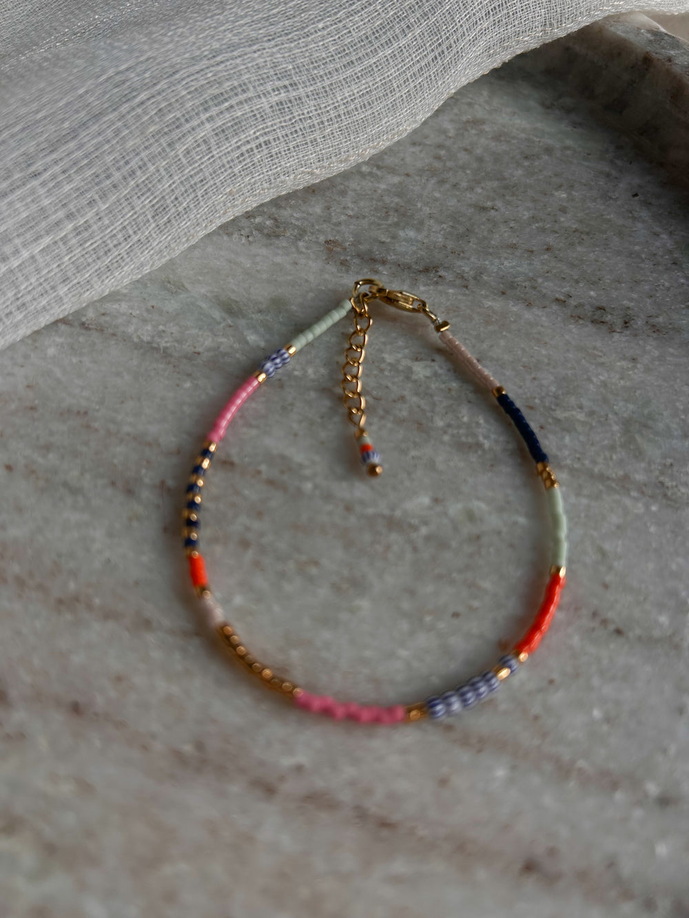 Buntes Miyuki-Perlenarmband - Elise