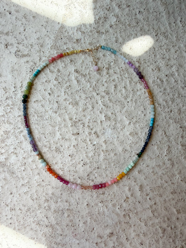 Beads & Paint I 08.10.2026 - Kombikurs aus Schmuckerstellung und Keramik bemalen